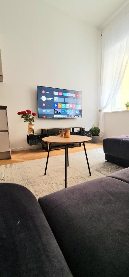 Tivoli Apartment *